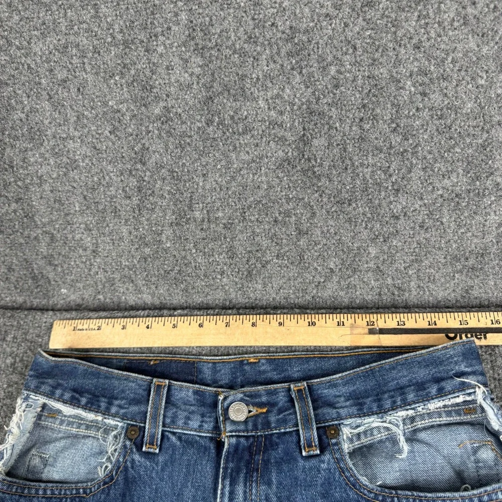 Levis Jeans Mens Size 30x29 Blue 560 Loose Fit Straight Leg Distressed USA Made